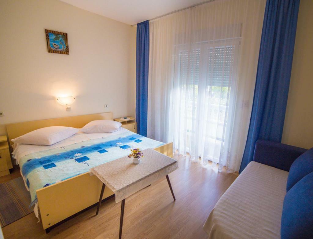 Apartmán Violet Banjol Exteriér fotografie